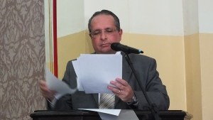 Mariano Henrique, Mitglied der Kommission und für den Fall verantwortlich